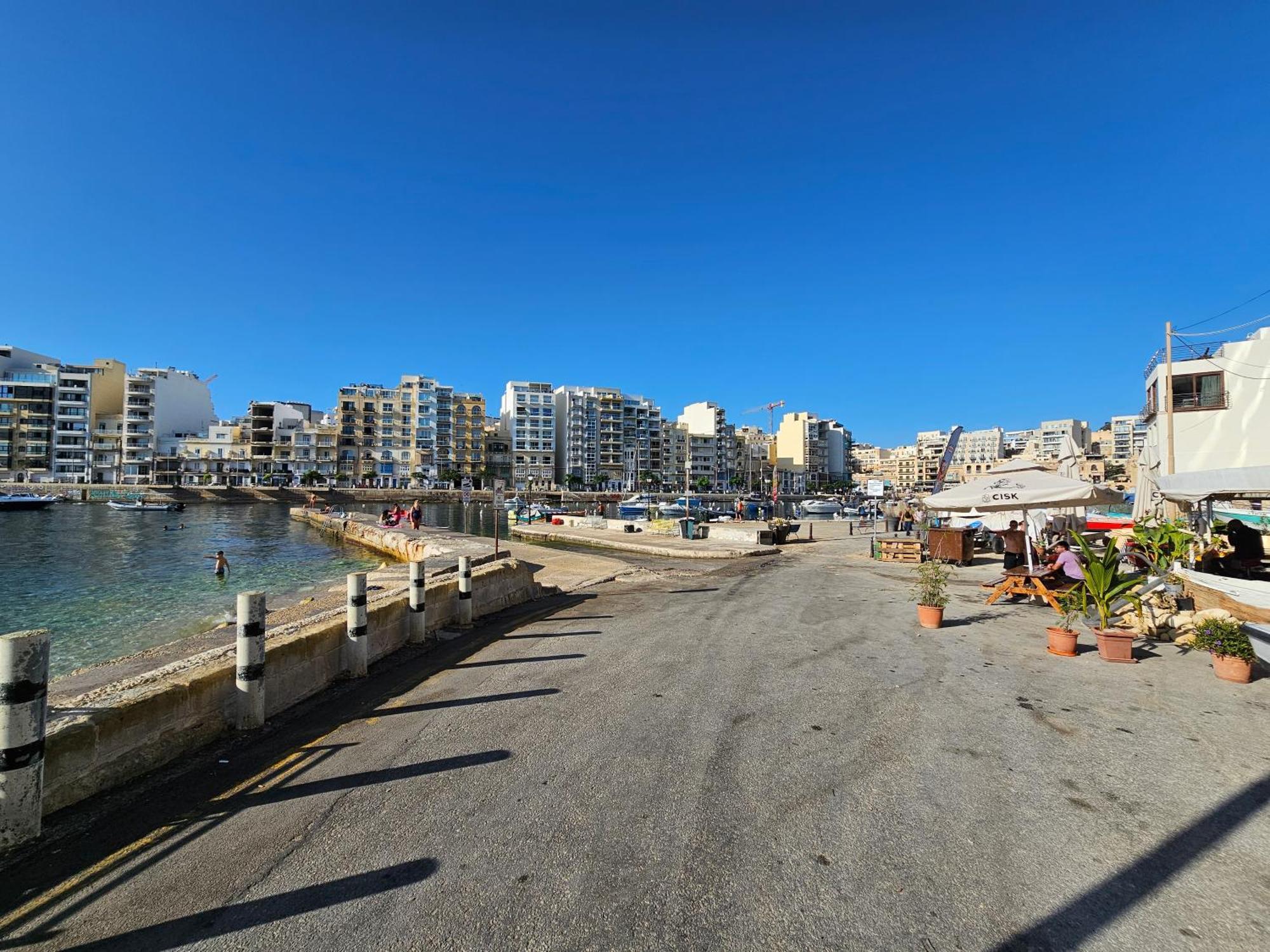 Apartment Stunning Seafront Portomaso *