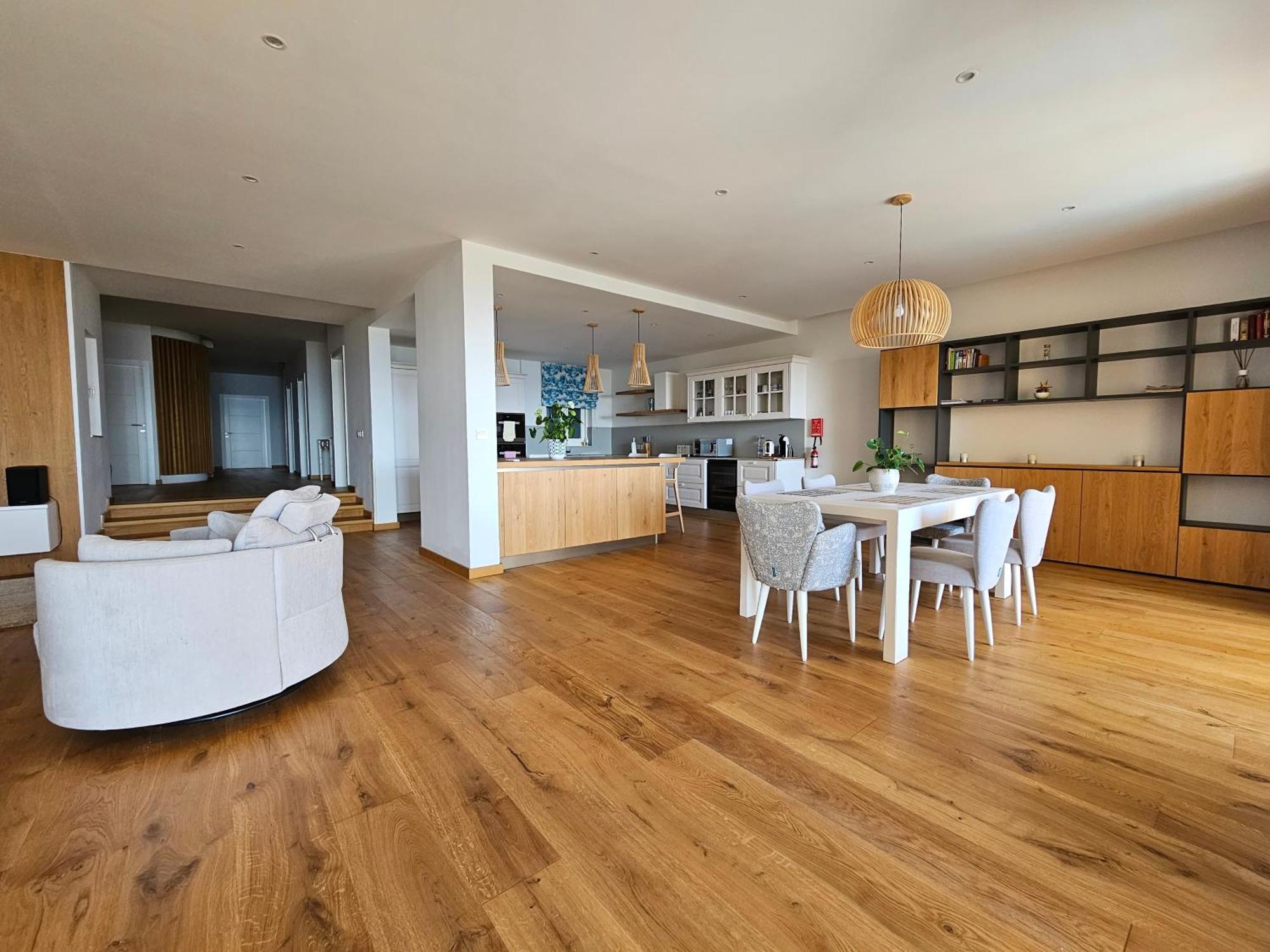 Stunning Seafront Portomaso Apartment San Ġiljan